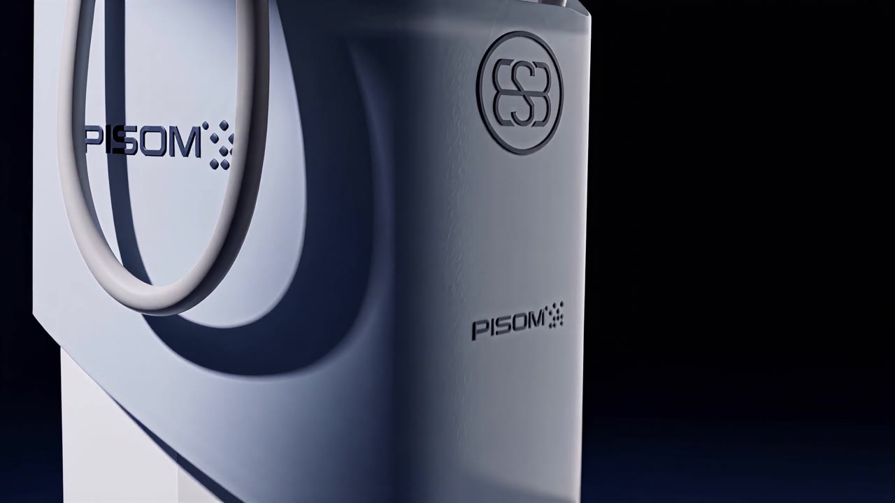 Logotipo Pisom em close no equipamento, sobre fundo escuro
